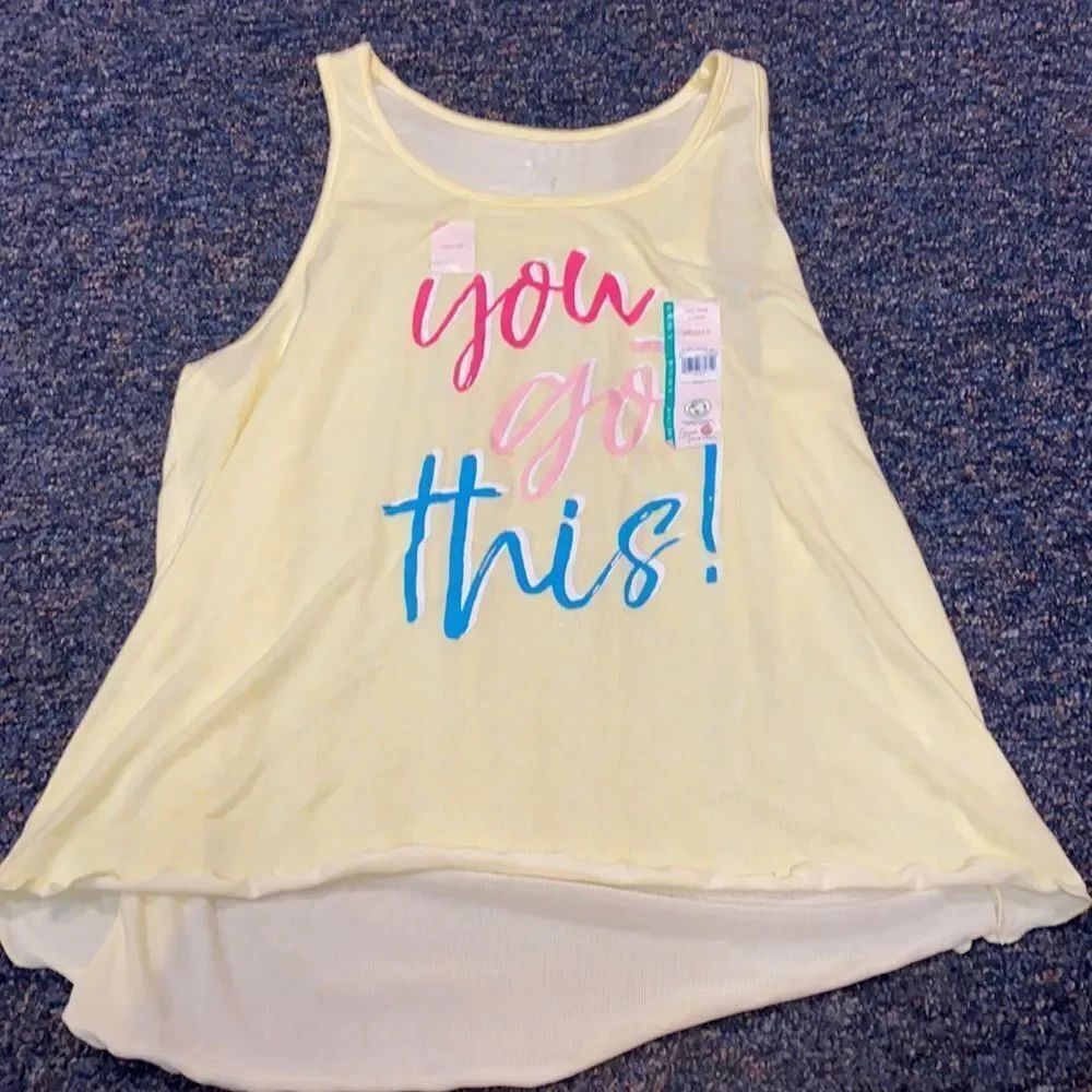 You got this tank top sz. Xl
